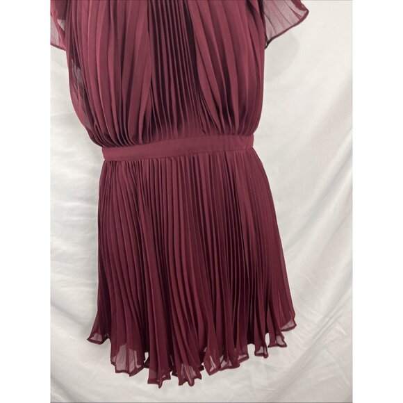 Revolve Keepsake Wine-Coloured Pleated Mini Halter Dress Womens Size S - Picture 2 of 14